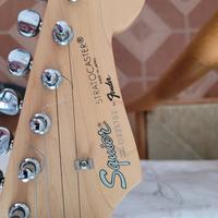 chitarra elettrica fender stratocaster 