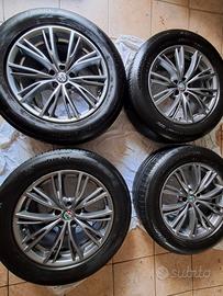 Cerchioni Alfa Romeo Stelvio 235/60 R18 gomme