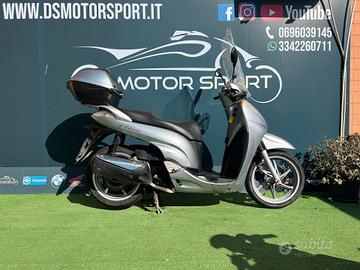 Hond Sh 300