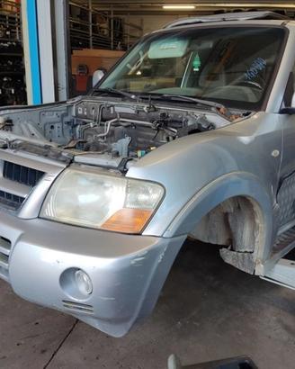 Ricambi MITSUBISHI PAJERO 4X4 3200cc 2005