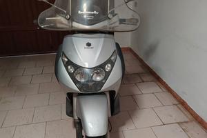 Beverly 250