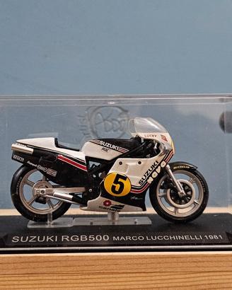 Suzuki RGB500 M. Lucchinelli 1981 modellino motoGP