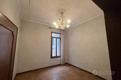Appartamento di 75 m² con 3 locali a Venezia