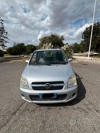 Opel Agila