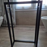 porta salvietta a pedana