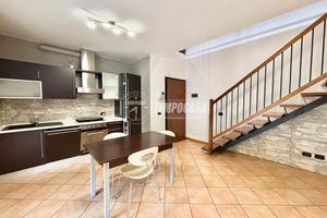 Quadrilocale al secondo piano con cantina e garage