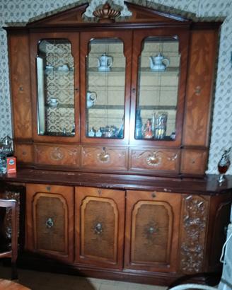 Credenza +Tavolo allungabile +6 sedie Barocco styl