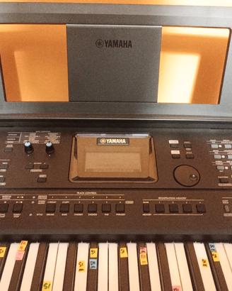 Yamaha psr  e473