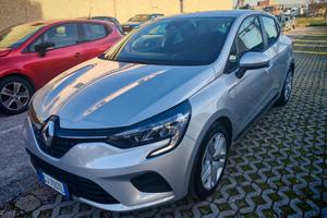 Renault Clio Full Hybrid E-Tech 140 CV 5 porte Int