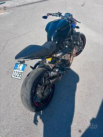 Ducati monster 821 2015