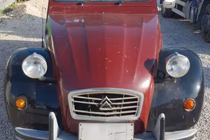 Citroen 2CV charleston