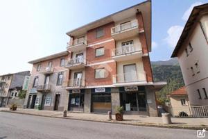 2 LOCALI A VILLAR PEROSA