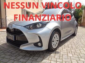 Toyota Yaris 1.0 5 porte Active OK NEOPATENTATI