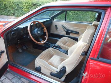 Seduta sedili posteriori e cappelliera posteriore