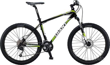 Bici Mountain Bike Giant Talon Misura L