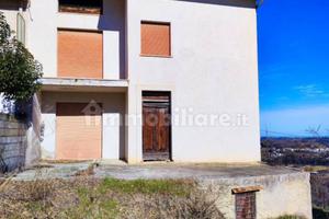 Villetta a schiera indipendente da ultimare