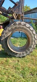 Ruote trattore Michelin 650/65 R42 Gemellate