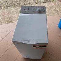 Lavatrice indesit apertura dall’alto 6 kg