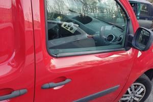 Porta anteriore dx nuda RENAULT KANGOO del 2012