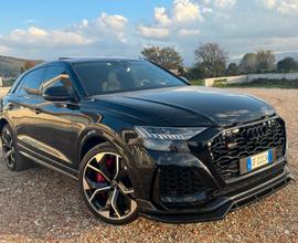 Audi RSQ8 - STRAFULL 600 Cavalli