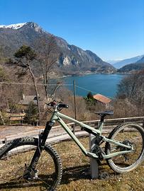 Commencal metav4