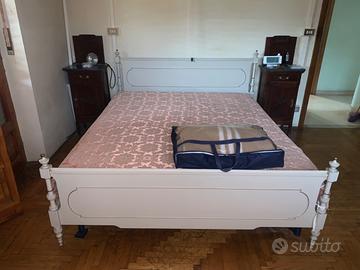 Letto stile veneziano