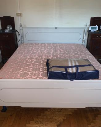 Letto stile veneziano
