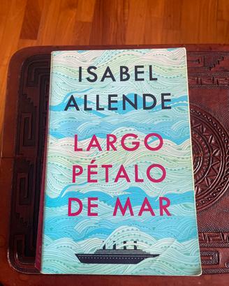 Largo pétalo de mar - I. Allende