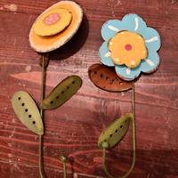 decorazione floreale metallo