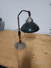 lampada ministeriale 