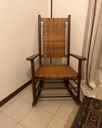 sedia a dondolo vimini