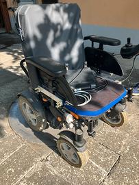 Carrozzina elettrica invacare