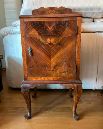 comodino d'epoca  in legno 