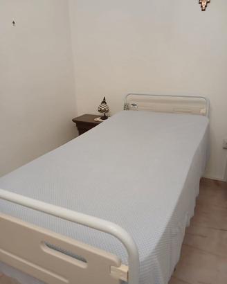 Letto Ortopedico Elettrico Seminuovo Comodissimo
