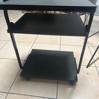 PICCOLA SCRIVANIA CON RUOTE