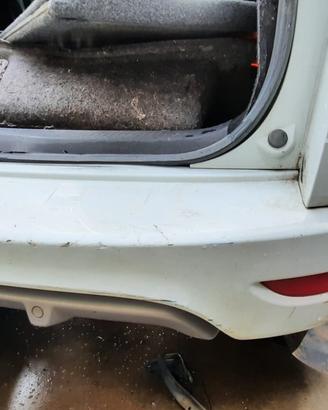 RENAULT MEGANE STATION WAGON 2012 - PARAURTI POSTE