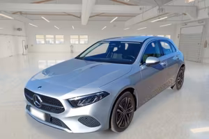MERCEDES-BENZ A 250 E PLUG-IN AT ADVANCED PROGRESS