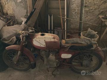 Moto Morini Corsaro 125