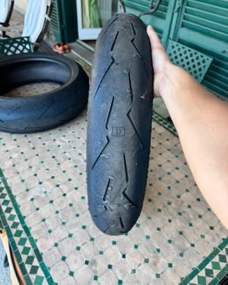 Gomme Pirelli Rosso Corsa IV