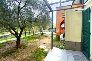 ALBISOLA SUPERIORE . SOLUZIONE RISTRUTTURATA CON G