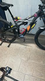 specialized enduro Comp " fattie" 2017/18 