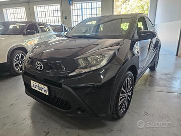 Toyota Aygo X 1.0 VVT-i 72 CV 5 porte Lounge Air