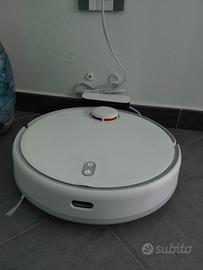 Robot aspirapolvere e lavapavimenti xiaomi vacuum
