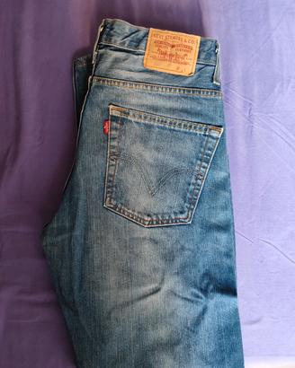 JEANS LEVI'S USATO