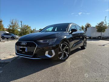 Sportback 30 2.0 tdi Business Advanced