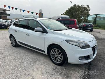RENAULT Megane Mégane 1.5 dCi 110CV EDC S.Tour GT