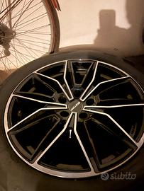 Cerchi in lega 18 pollici e pneumatici invernali
