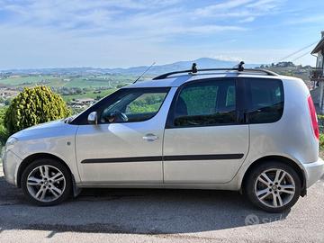 Skoda Roomster 1.4 16 BENZINA METANO