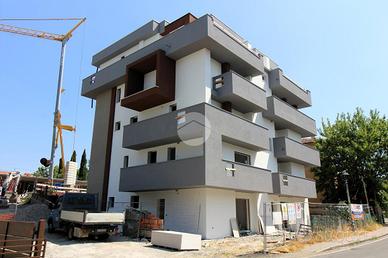 4 LOCALI A VALSAMOGGIA