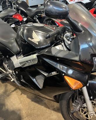 Honda VFR 800